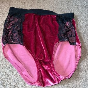 Marilyn Monroe deep red velvet high waisted bottoms